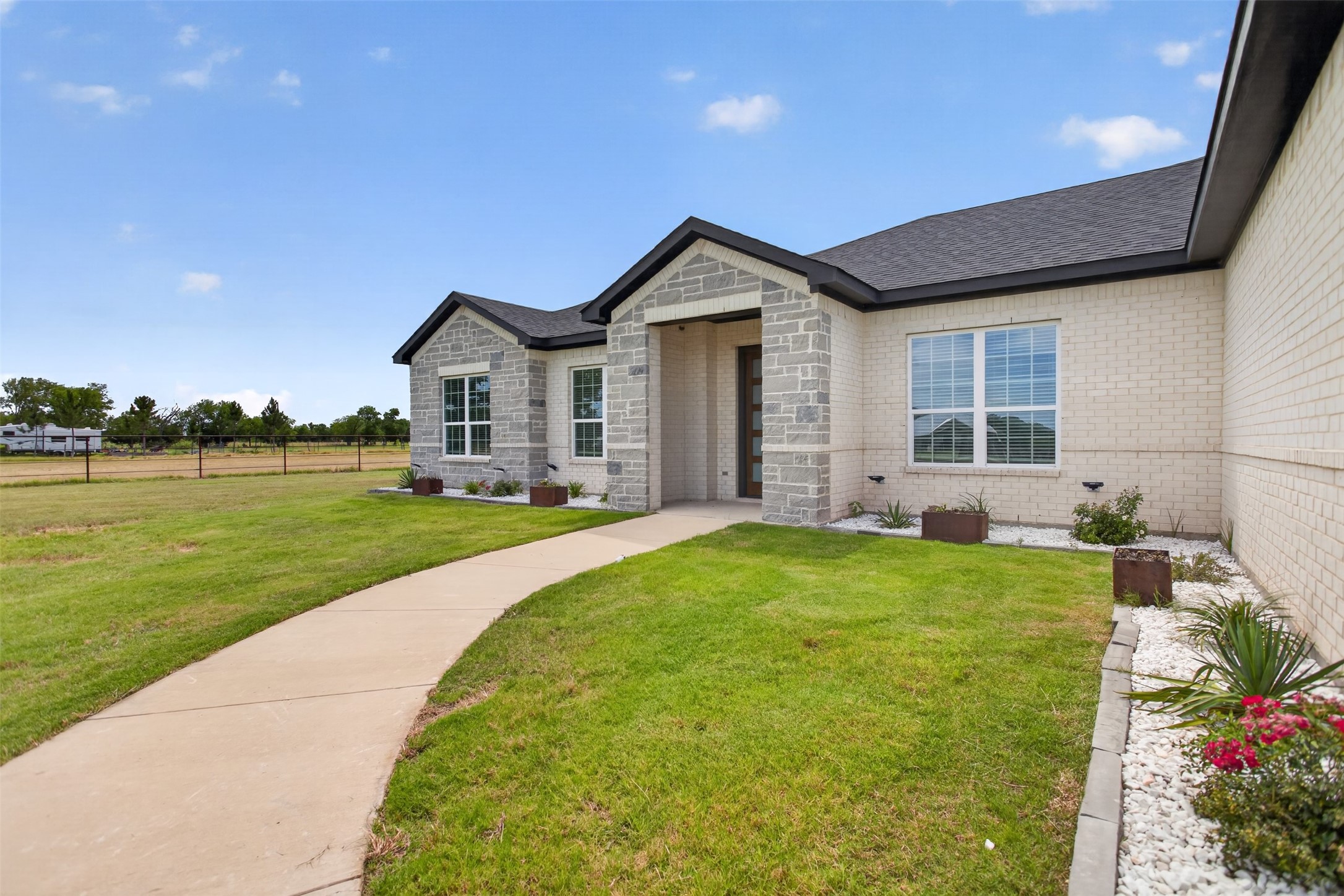 4209 County Road 2512 Royse City TX 75189