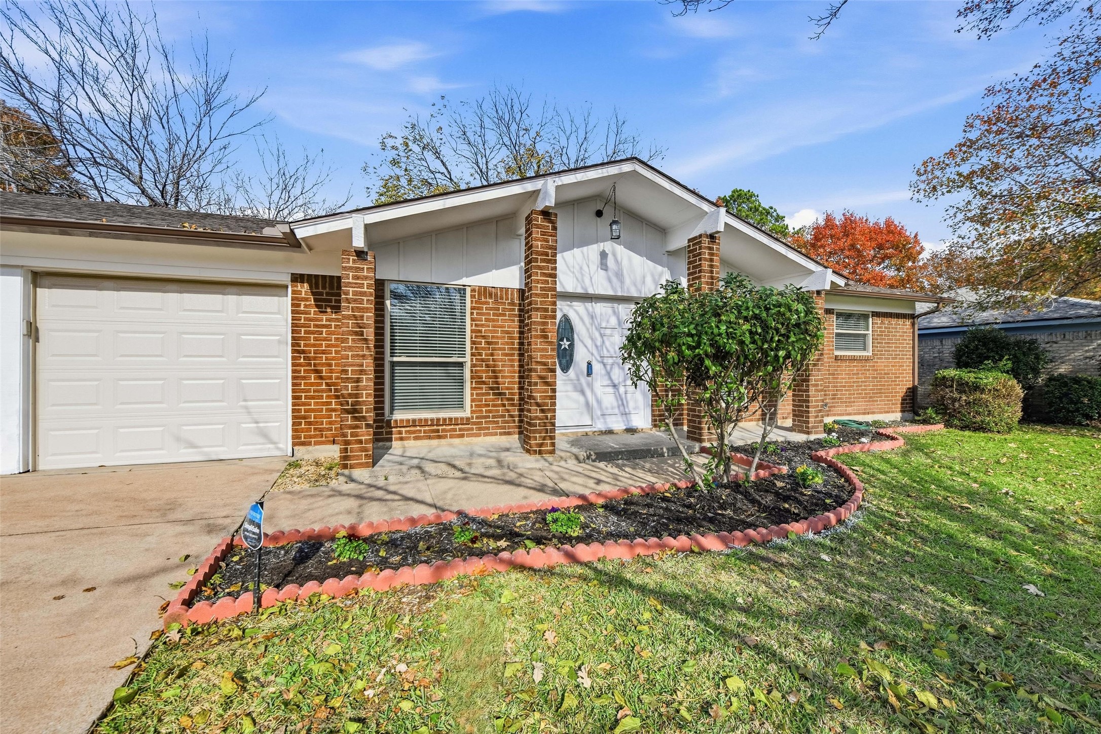 7825 Emerald Hills Way North Richland Hills TX 76180