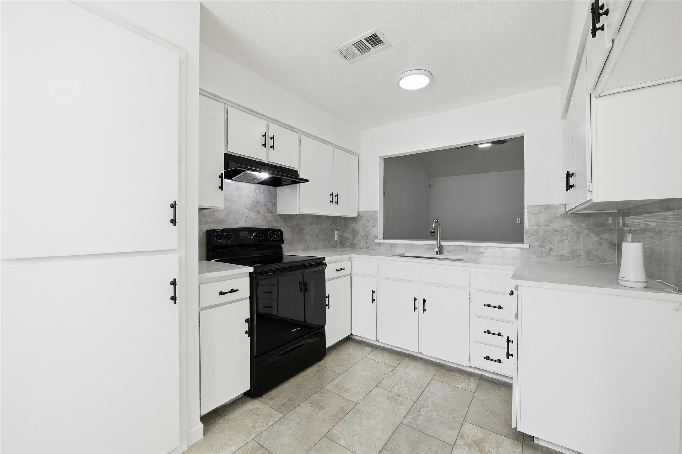 7825 Emerald Hills Way North Richland Hills TX 76180