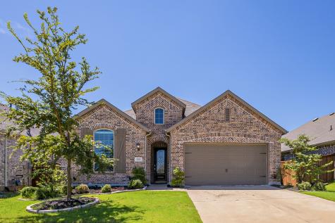 1720 Canter Court Aubrey TX 76227