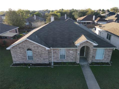 1752 Cansler Lane Lancaster TX 75134