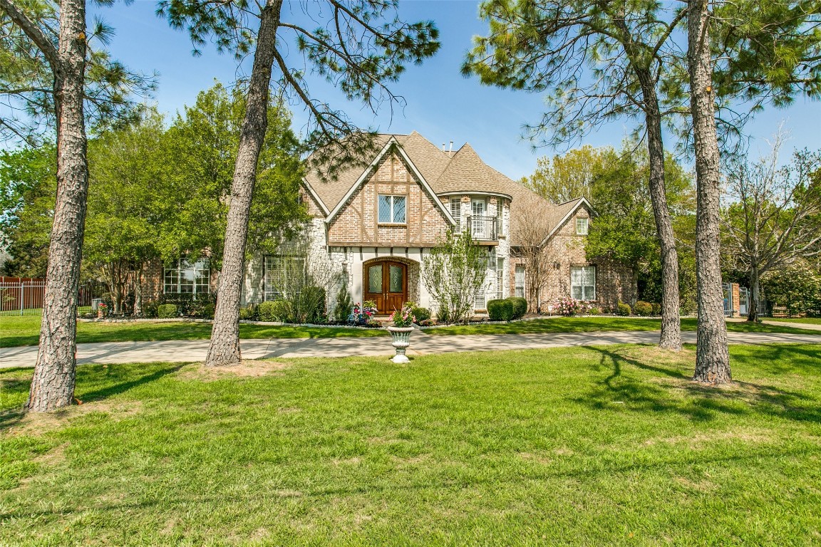 812 Deforest Road Coppell TX 75019