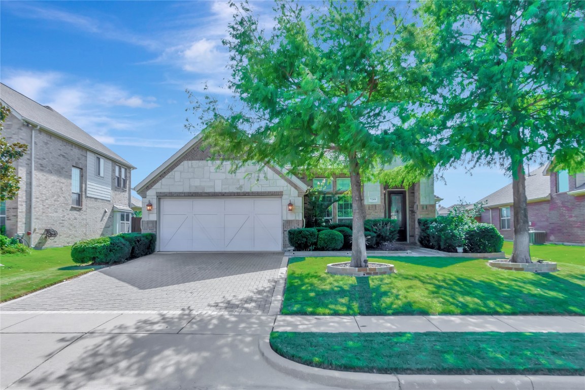 7240 Darsena Grand Prairie TX 75054