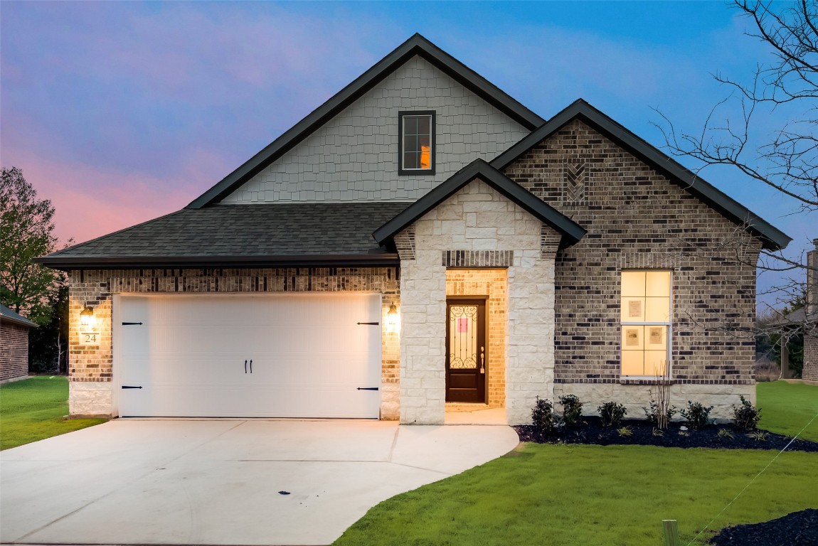 24 Dobbins Crossing Corsicana TX 75110