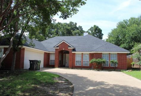 6214 Pennsylvania Avenue Arlington TX 76017