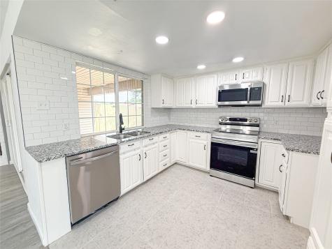 2008 Gardanne Lane Carrollton TX 75007
