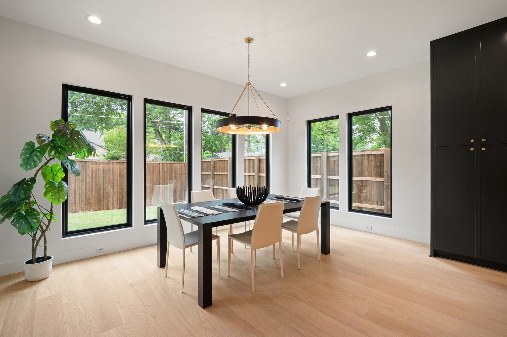 6114 Revere Place Dallas TX 75214