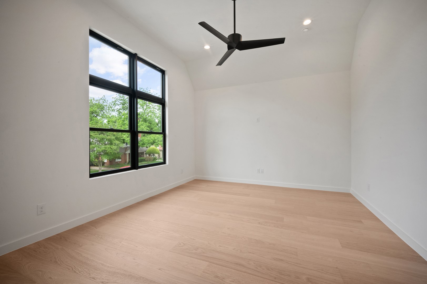 6114 Revere Place Dallas TX 75214
