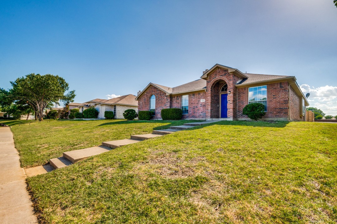 1302 Aspen Lane Wylie TX 75098