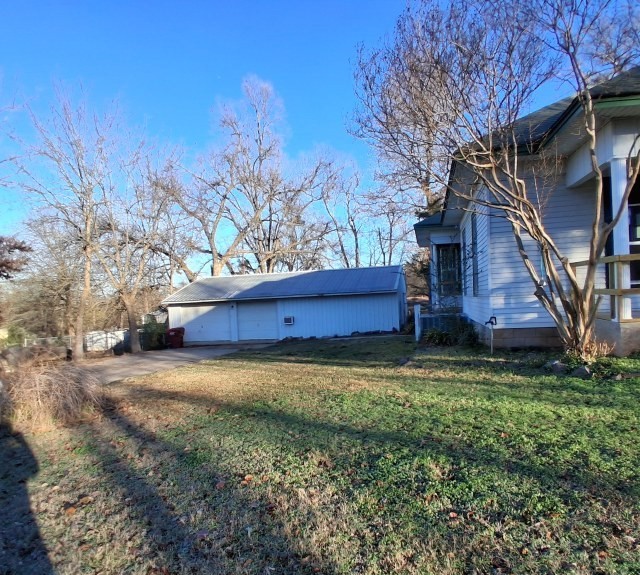 307 E Lowery Hugo OK 74743