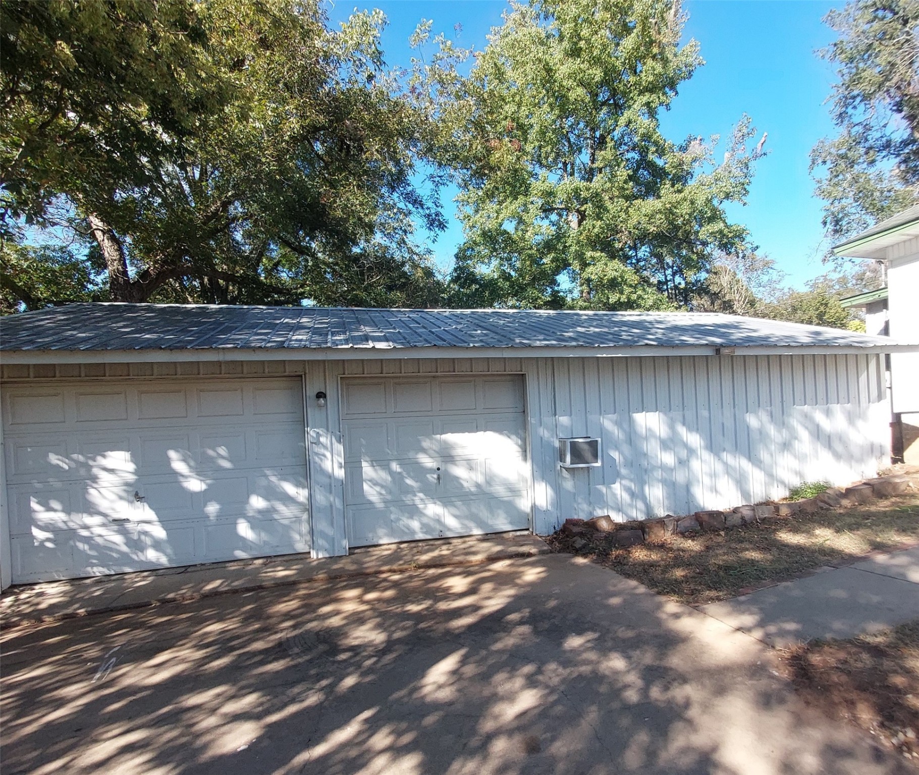 307 E Lowery Hugo OK 74743
