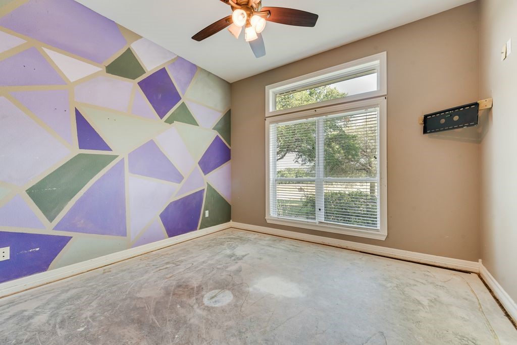 120 Chambers Drive Italy TX 76651
