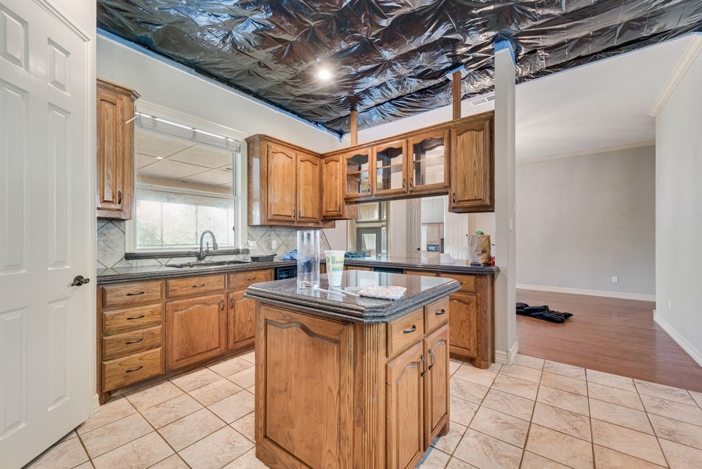 120 Chambers Drive Italy TX 76651