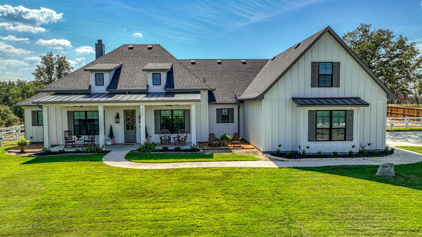 200 Grace Court Weatherford TX 76088