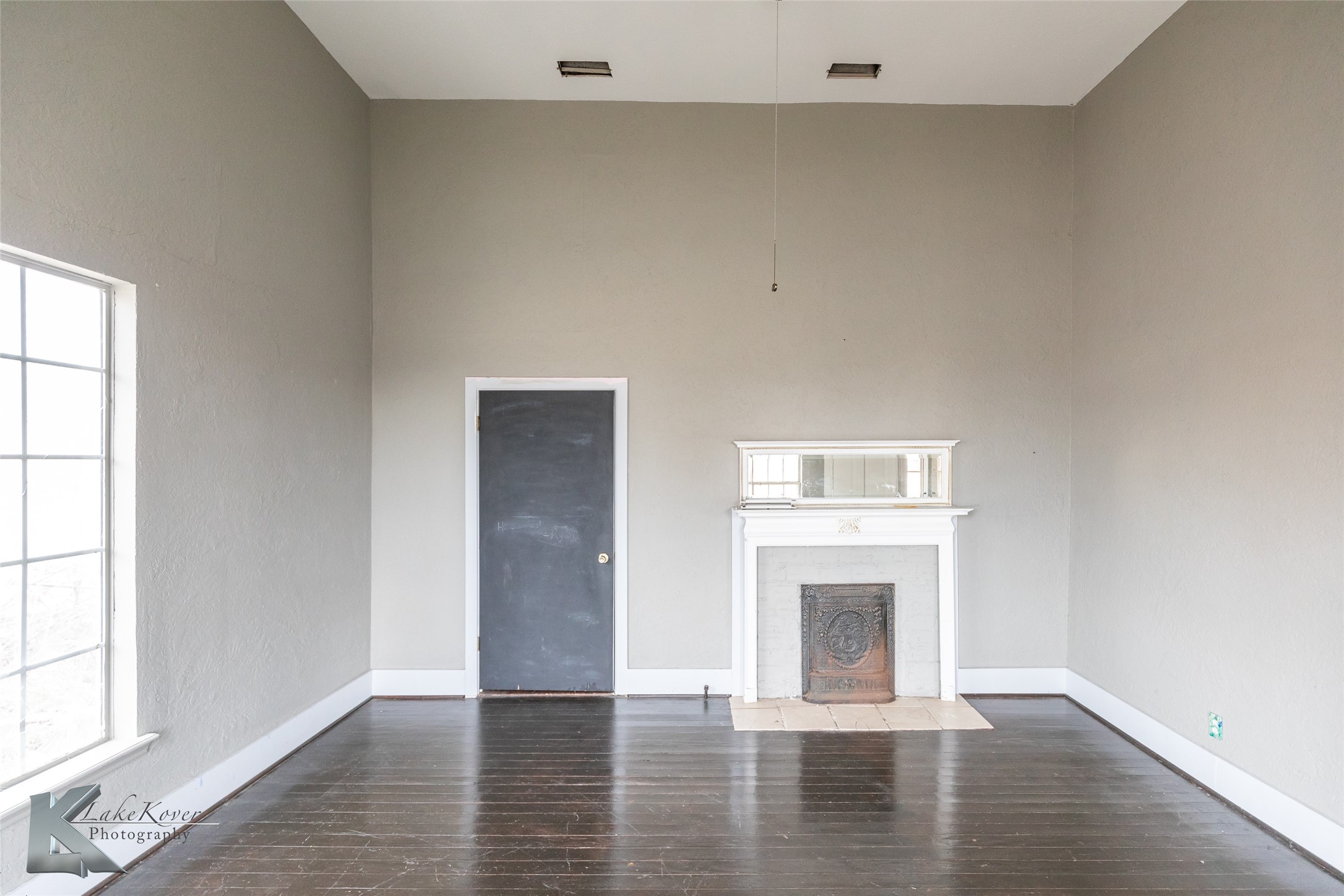 141 W 3rd Street Baird TX 79504