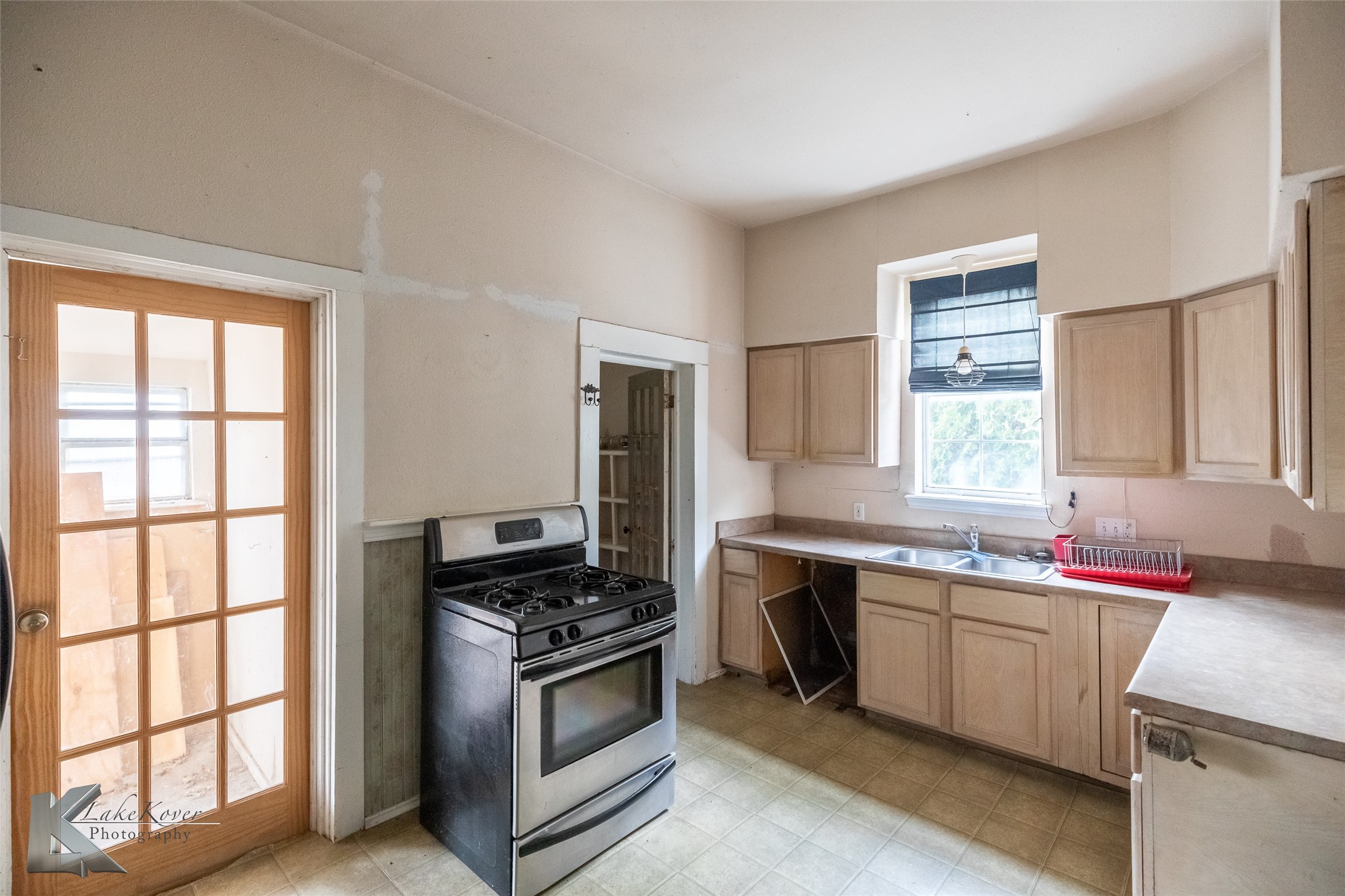 141 W 3rd Street Baird TX 79504