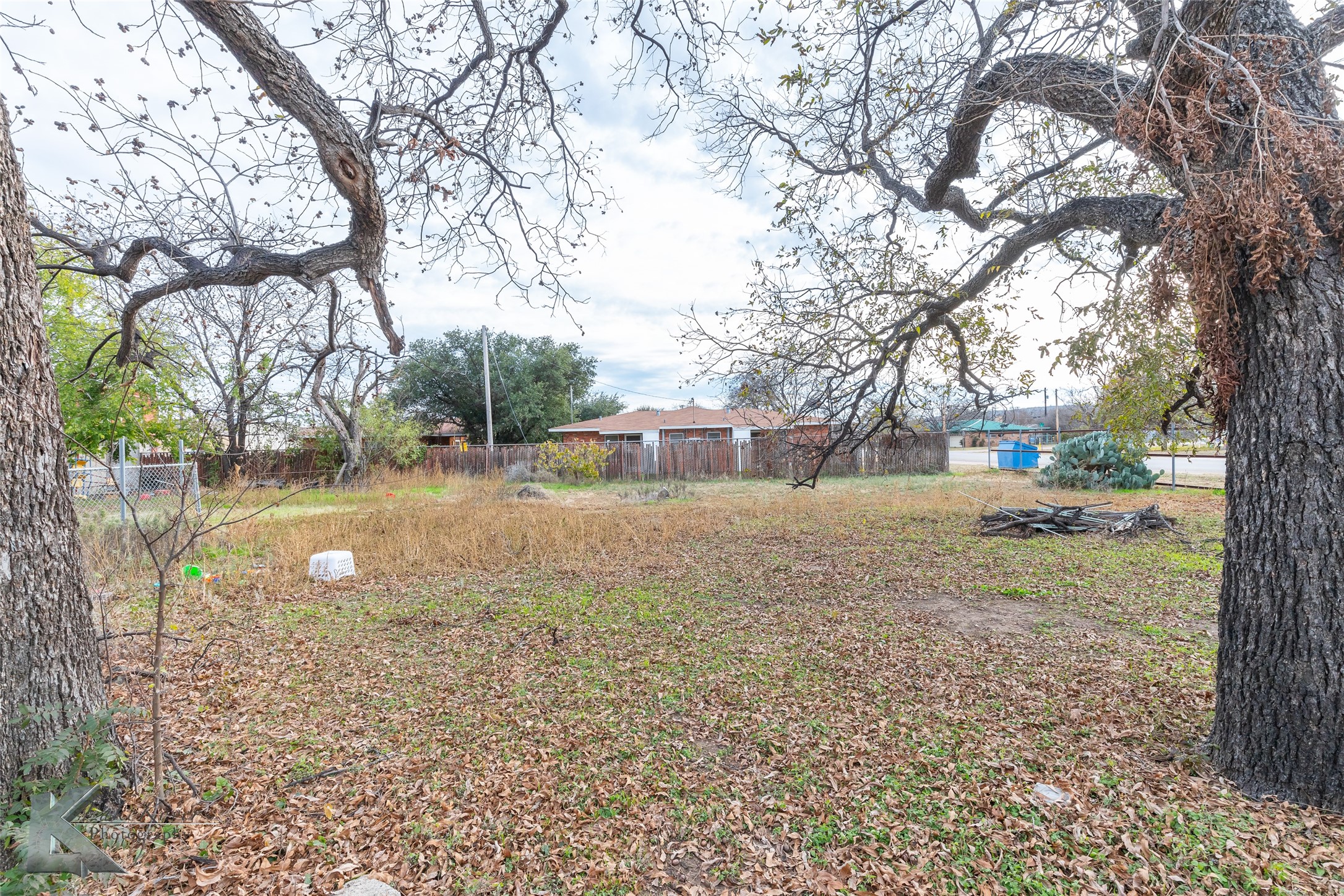 141 W 3rd Street Baird TX 79504
