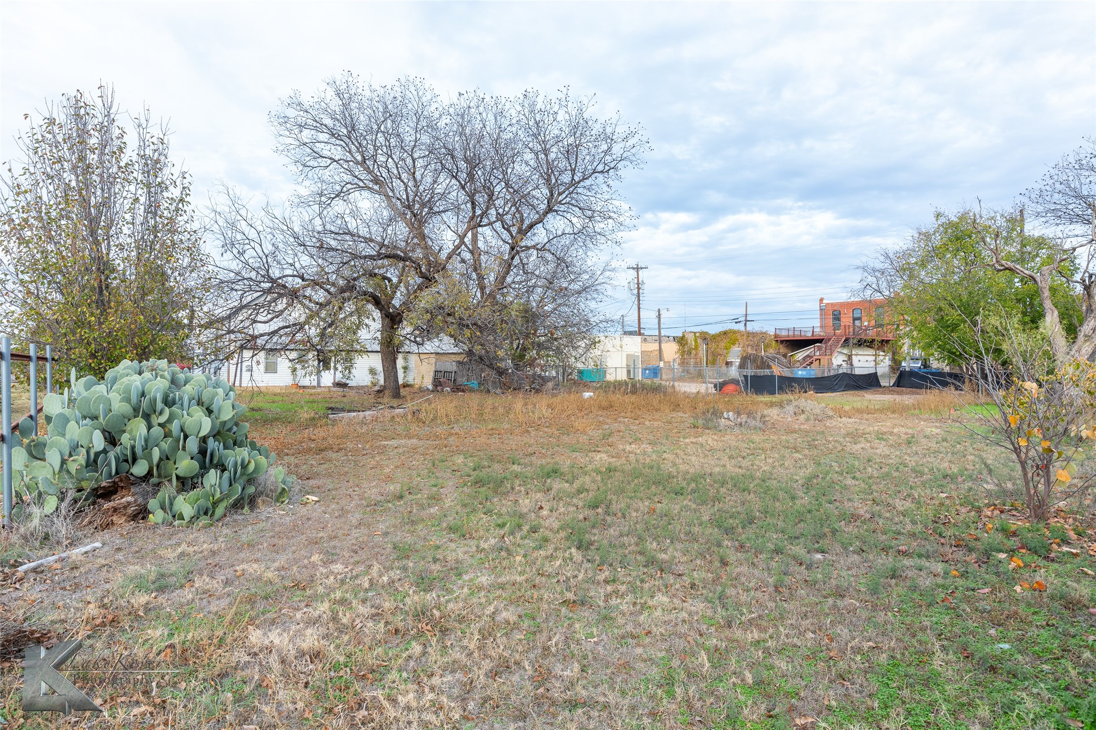 141 W 3rd Street Baird TX 79504