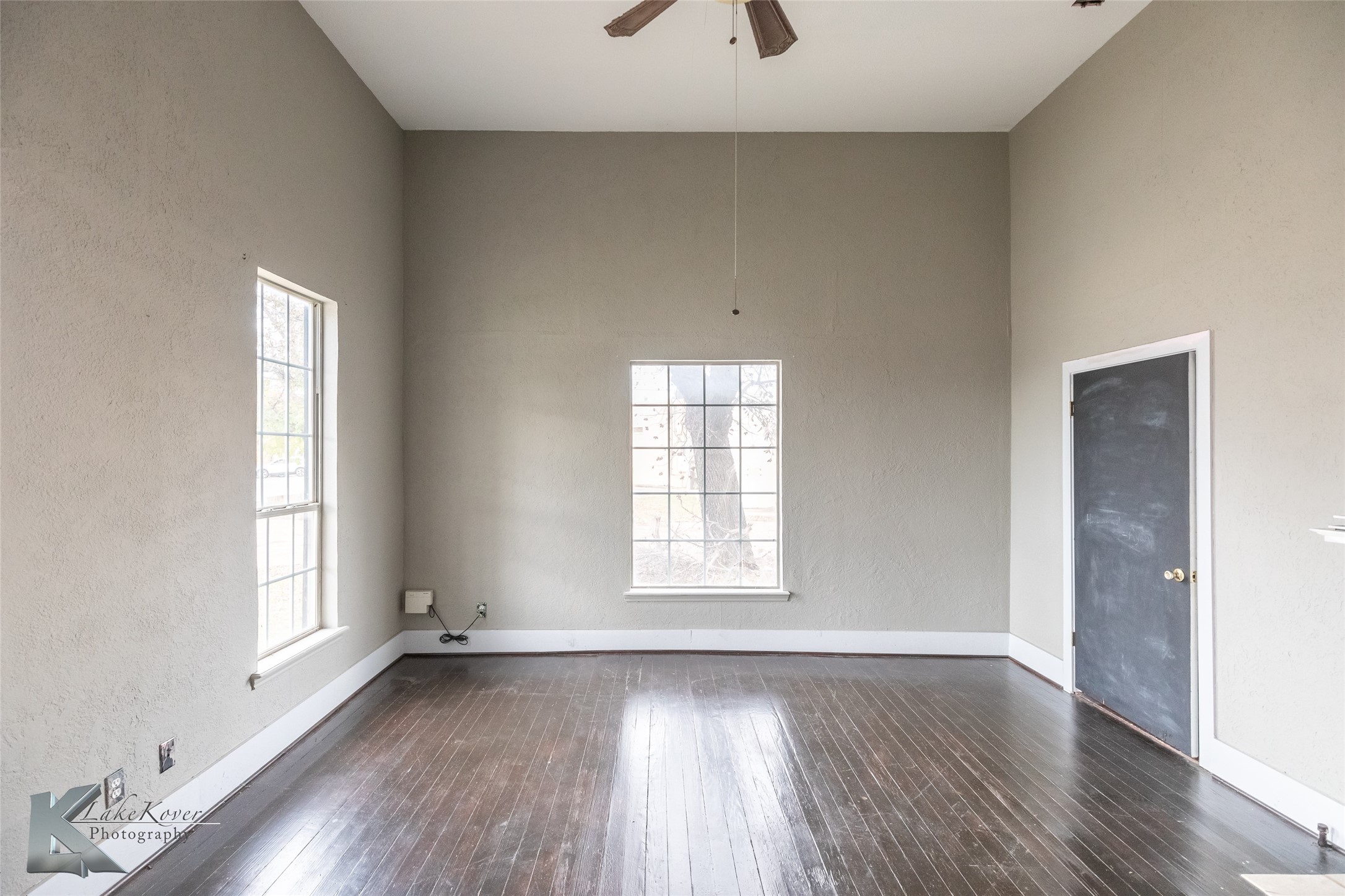 141 W 3rd Street Baird TX 79504