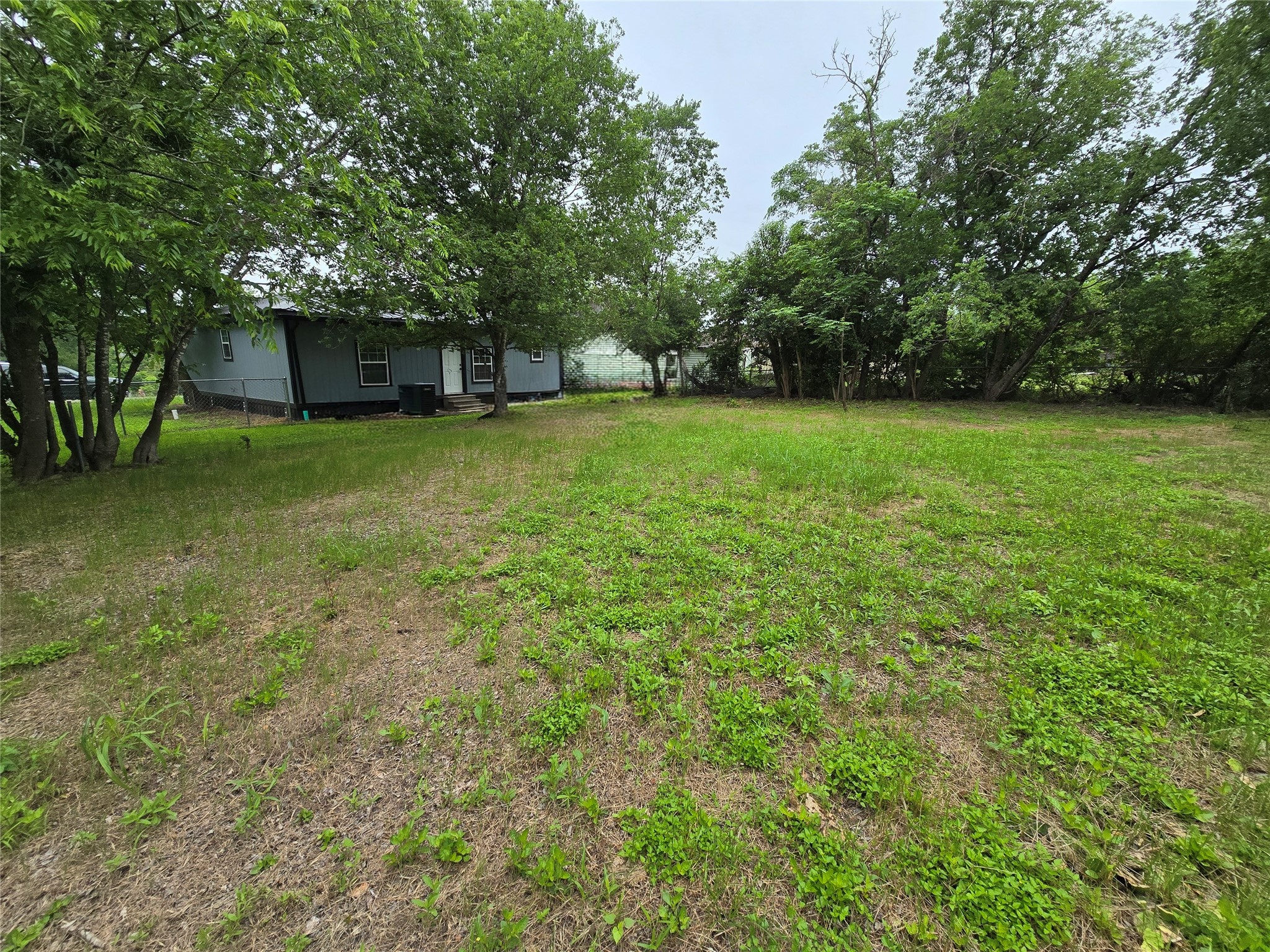 806 S Rusk Avenue Cameron TX 76520