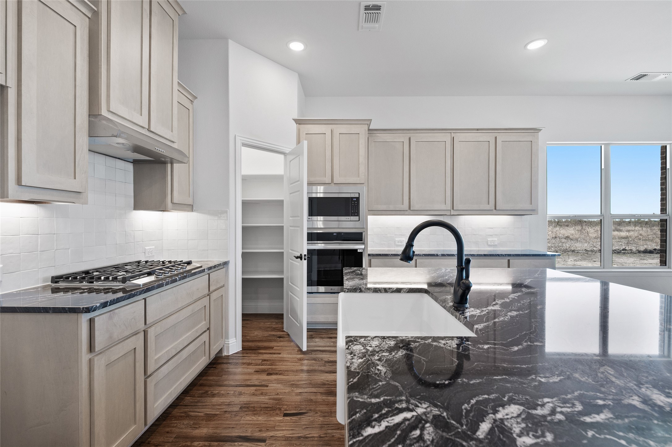 613 Brazos Drive Van Alstyne TX 75495