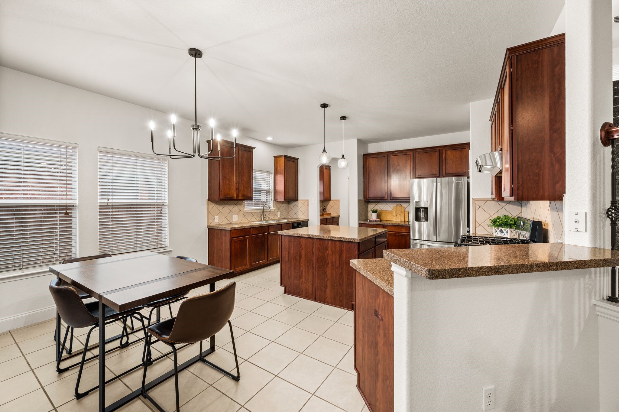 308 Bradbury Drive Euless TX 76040