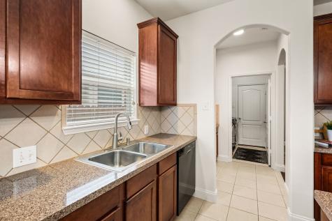 308 Bradbury Drive Euless TX 76040