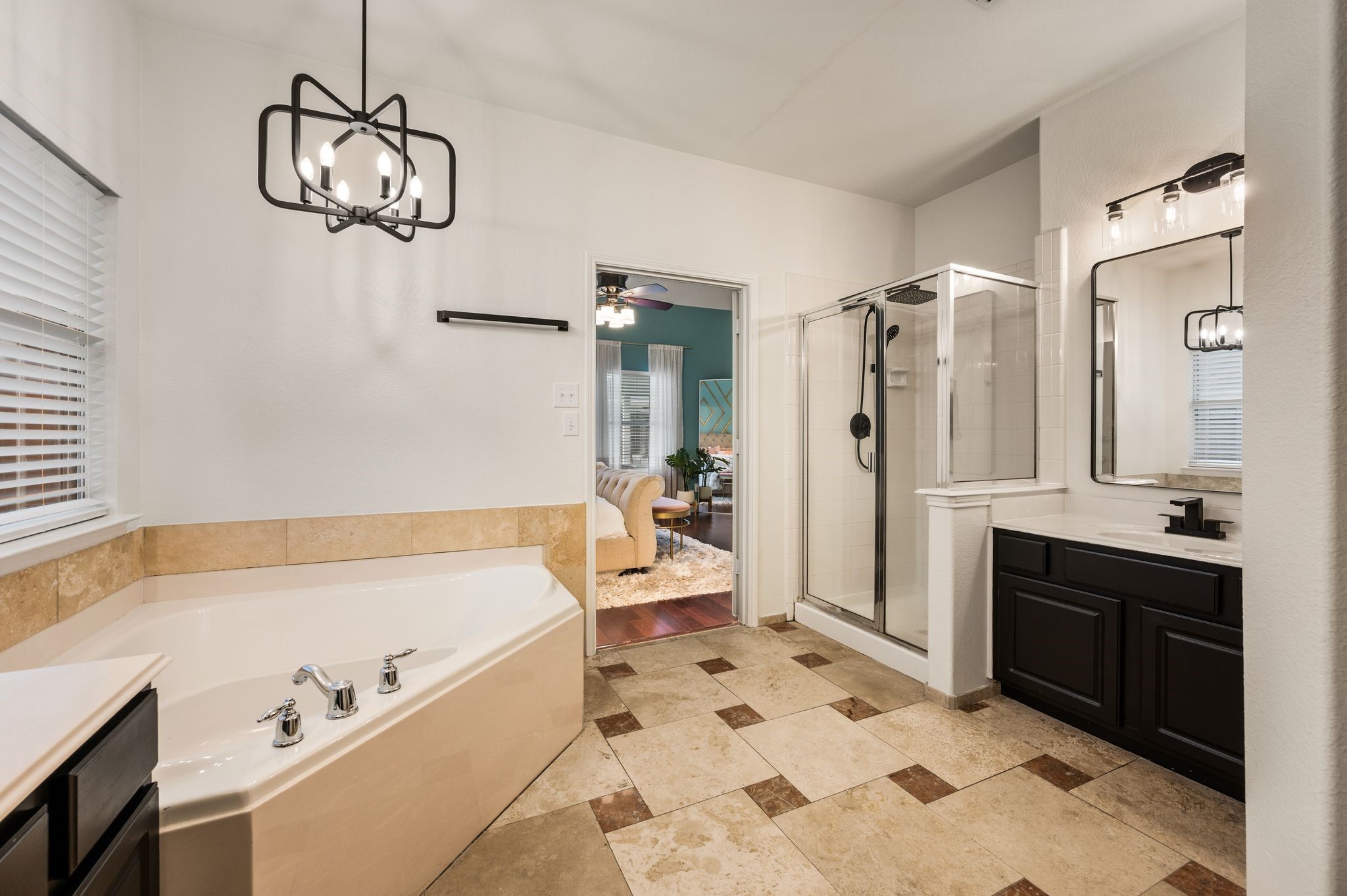 308 Bradbury Drive Euless TX 76040