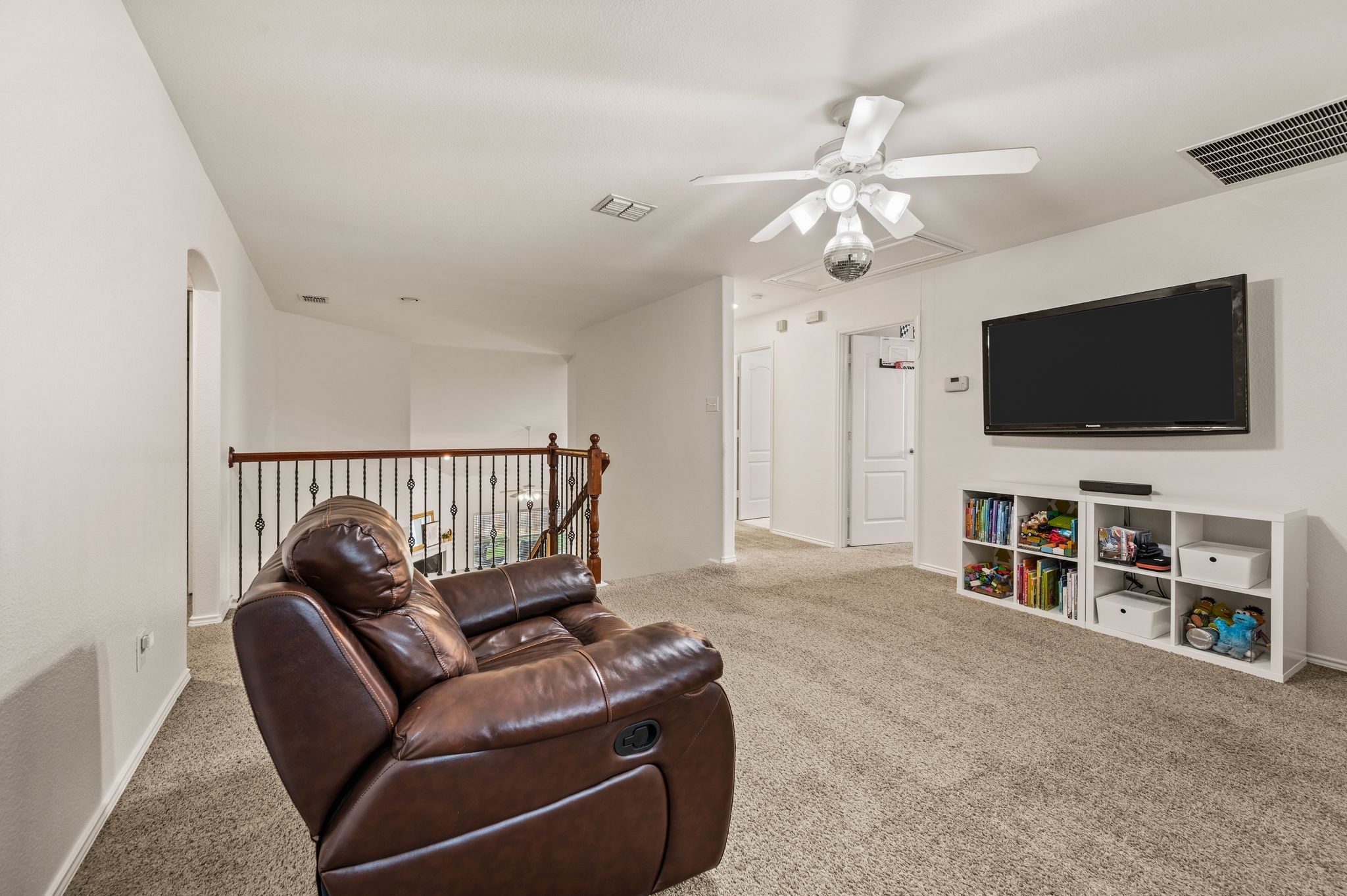 308 Bradbury Drive Euless TX 76040