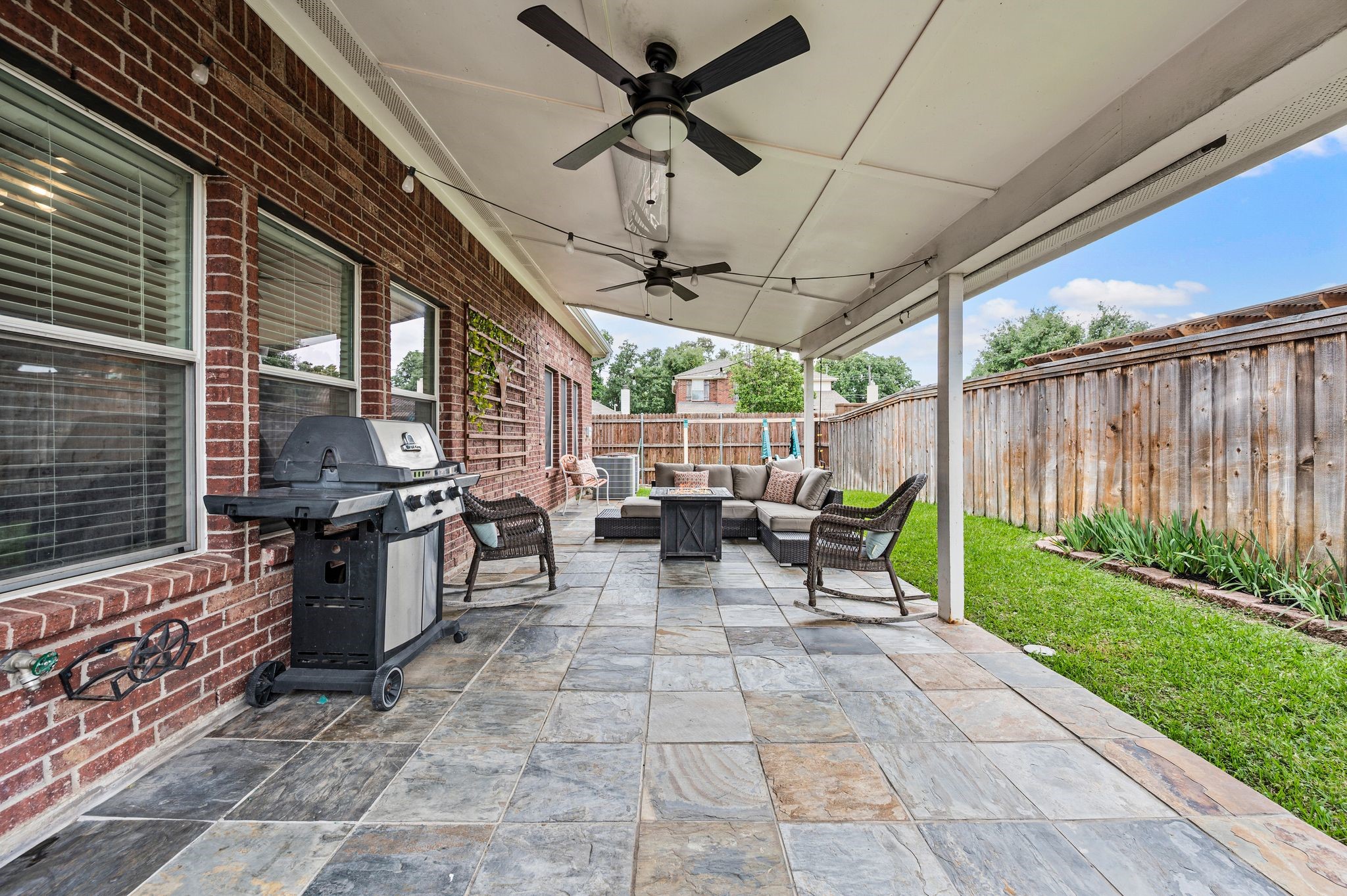 308 Bradbury Drive Euless TX 76040