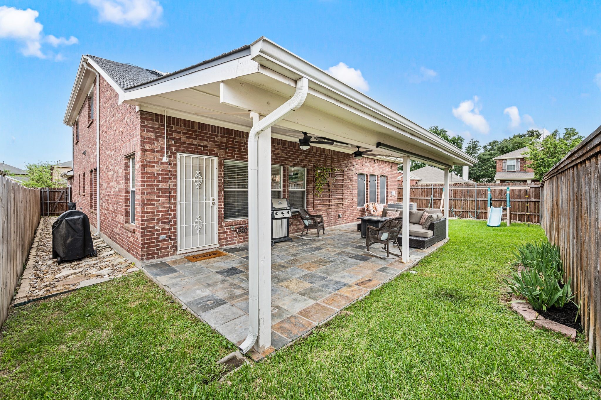 308 Bradbury Drive Euless TX 76040