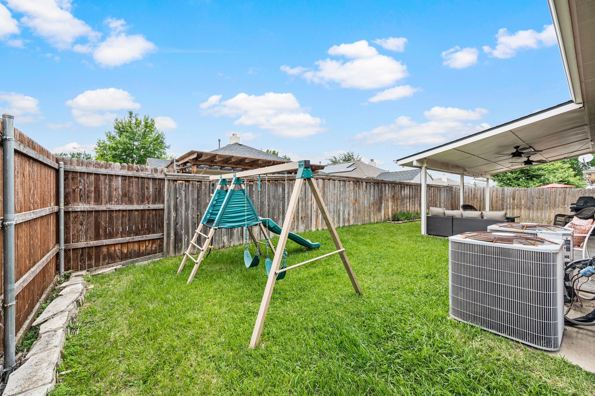 308 Bradbury Drive Euless TX 76040