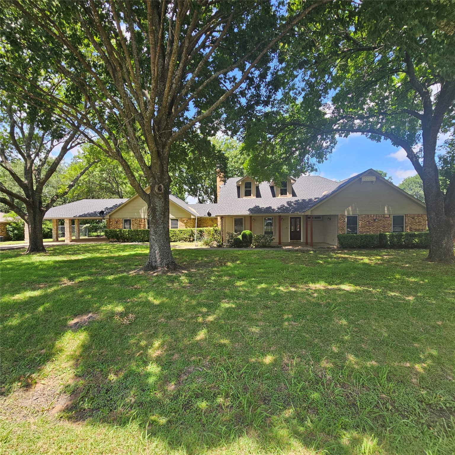 411 Chad Lane Red Oak TX 75154