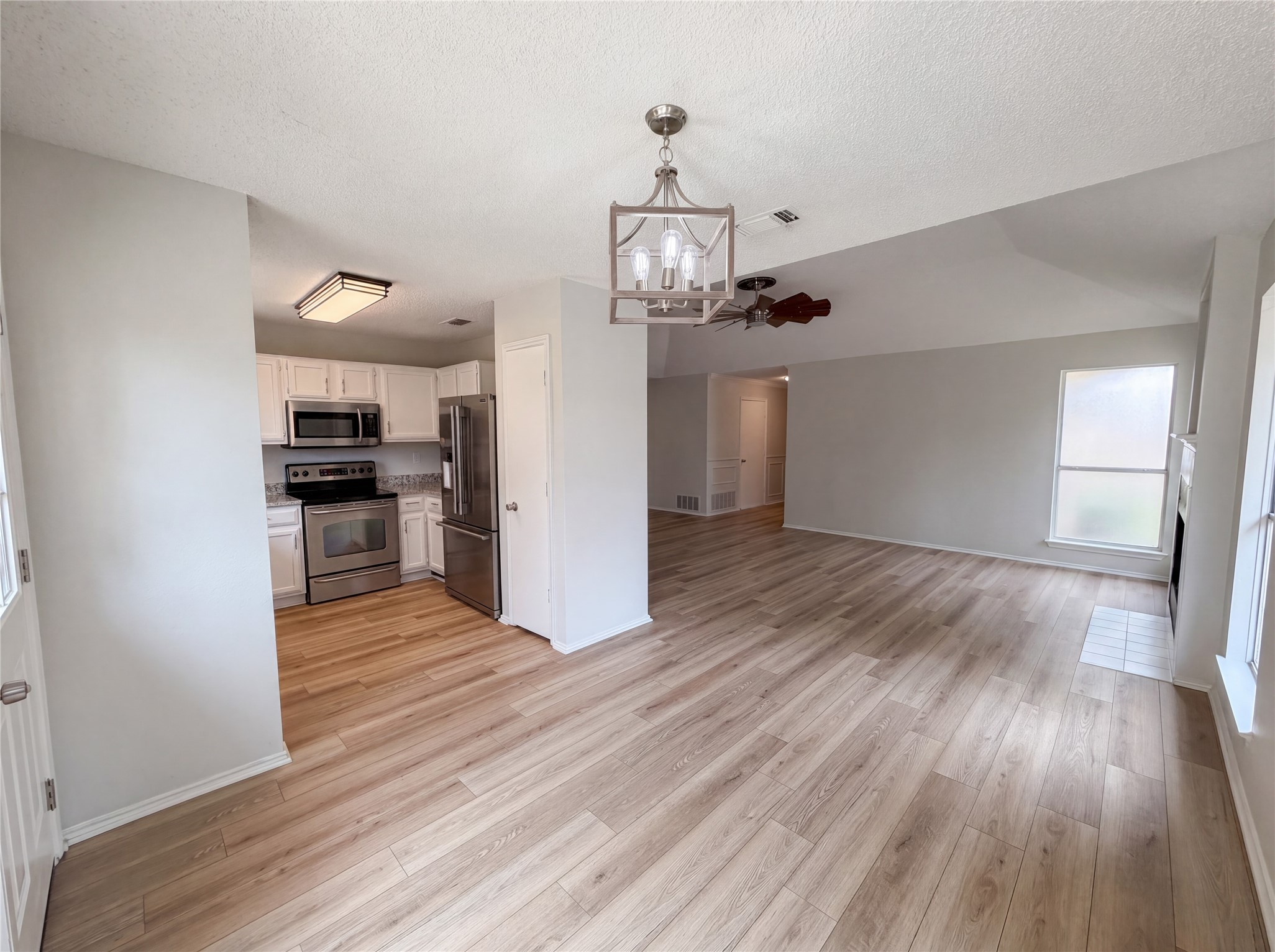 8517 Tamar Trail Fort Worth TX 76118