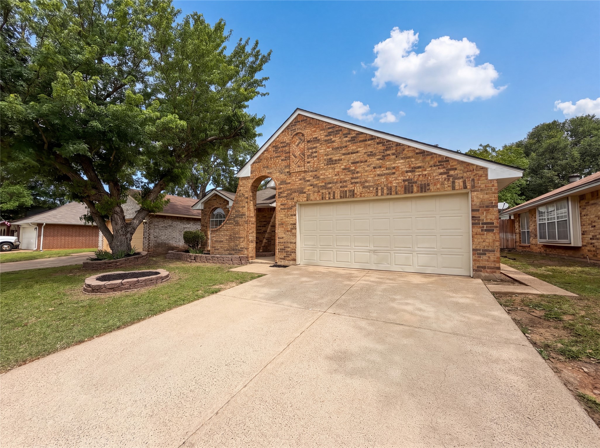 8517 Tamar Trail Fort Worth TX 76118