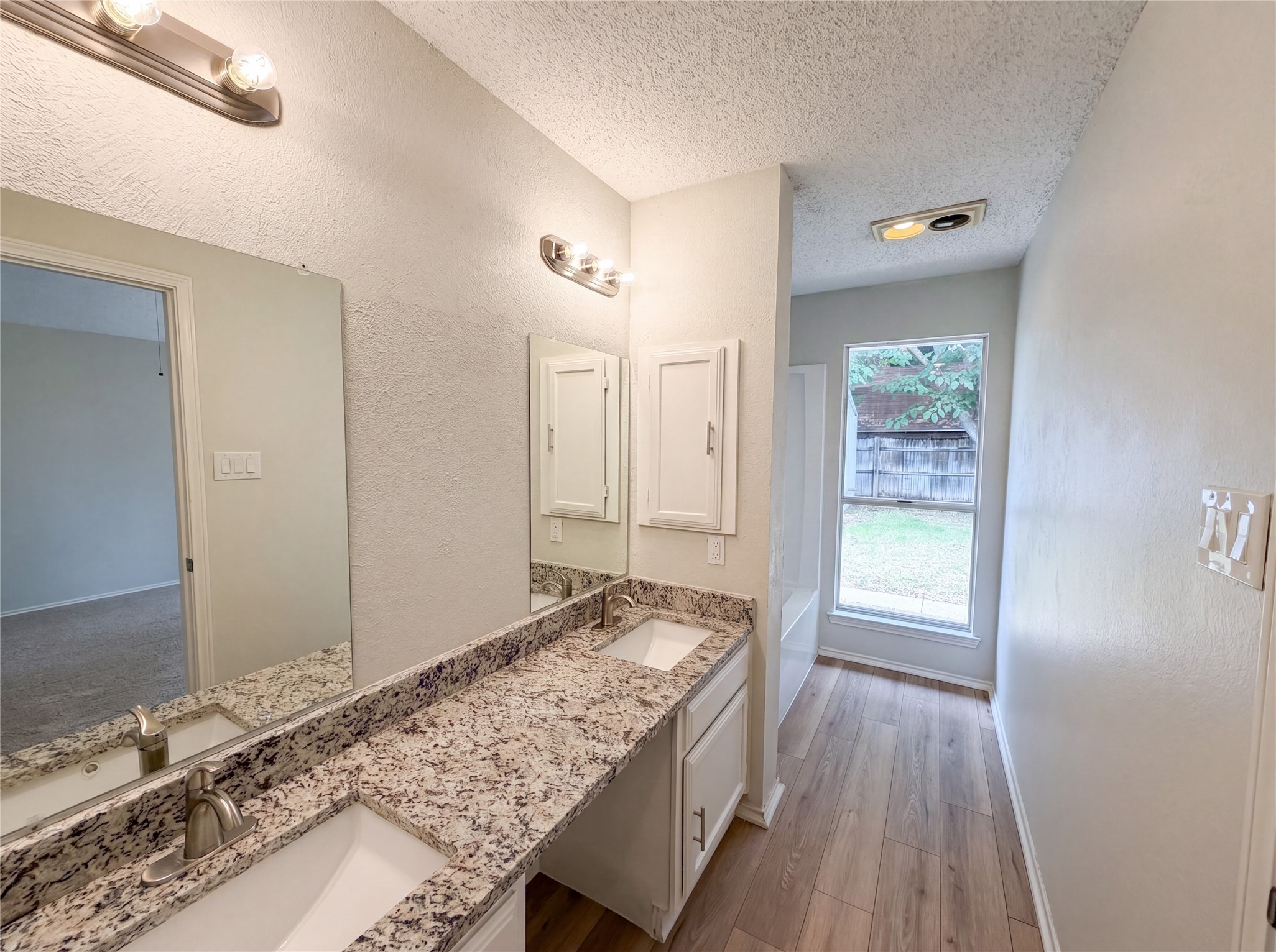 8517 Tamar Trail Fort Worth TX 76118