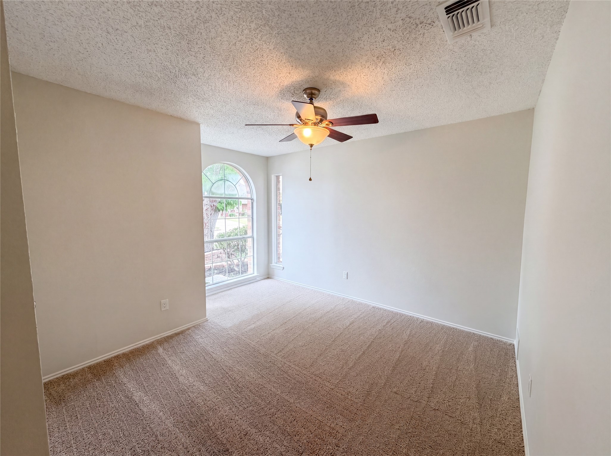8517 Tamar Trail Fort Worth TX 76118