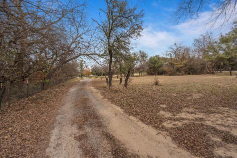 345 Karbo Lane Weatherford TX 76085