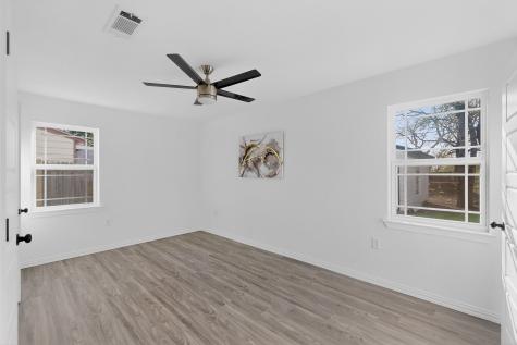 4540 Western Oaks Drive Dallas TX 75211