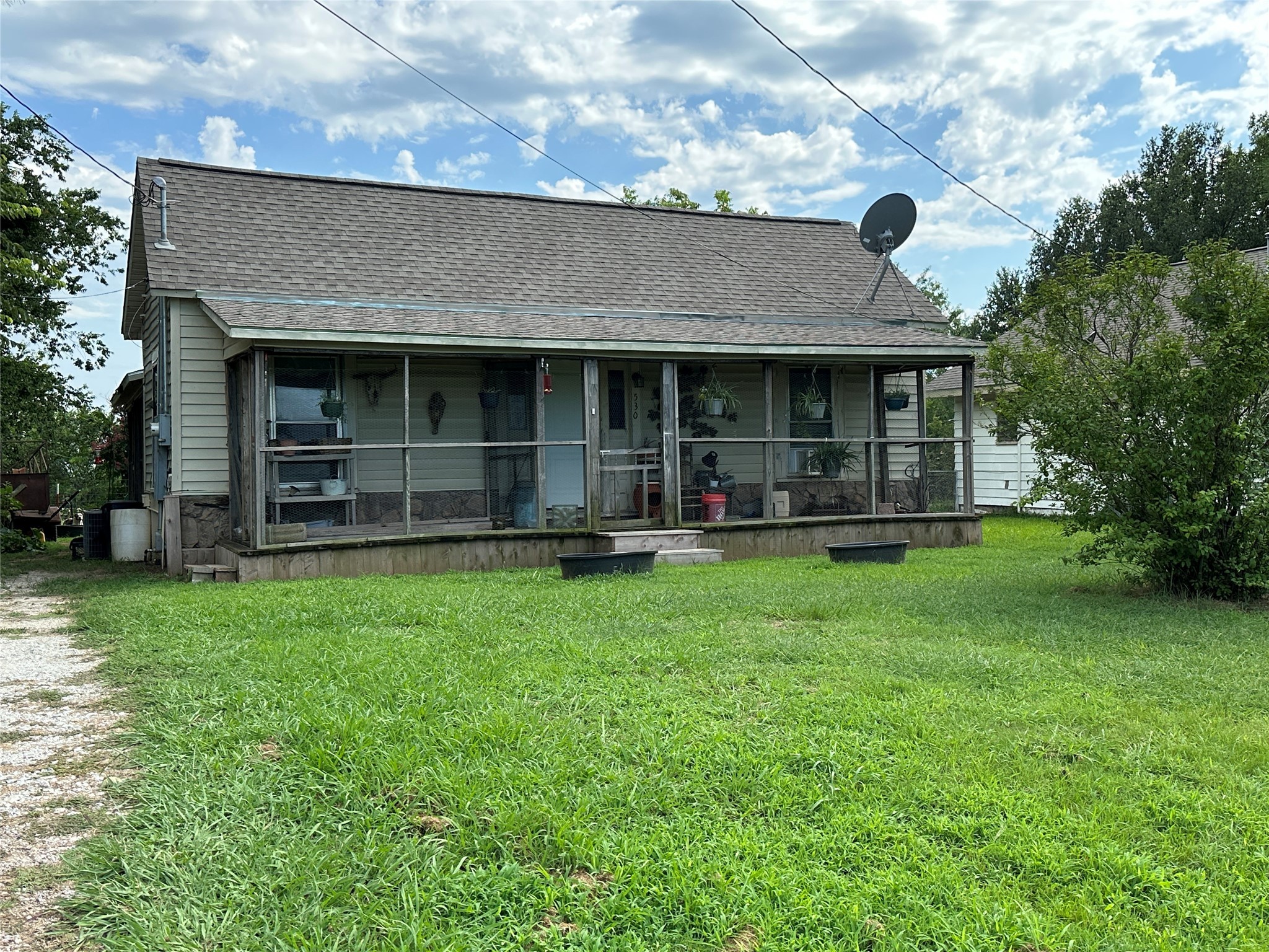 532 W Hughes Street Collinsville TX 76233