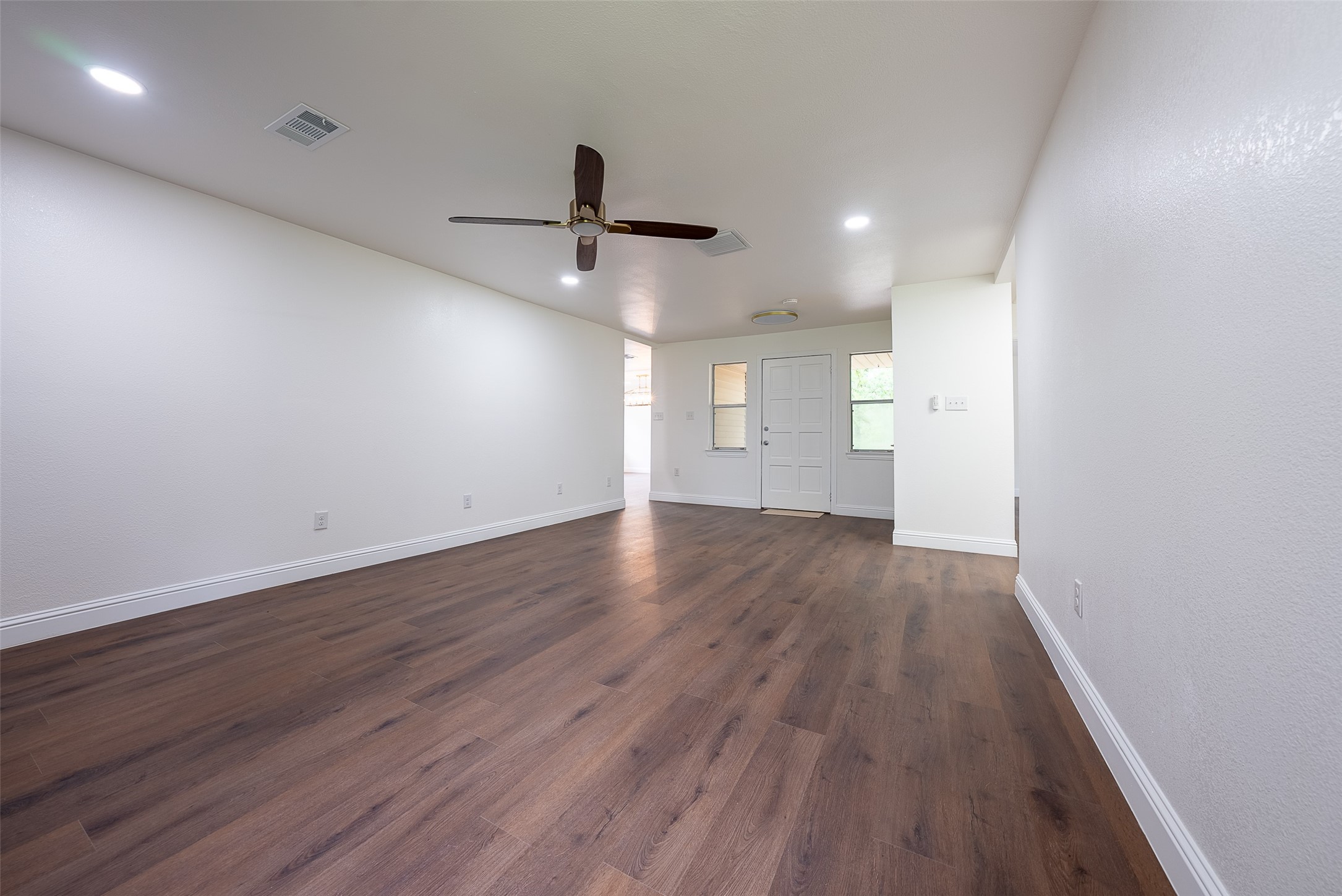 302 An County Road 3914 Palestine TX 75801