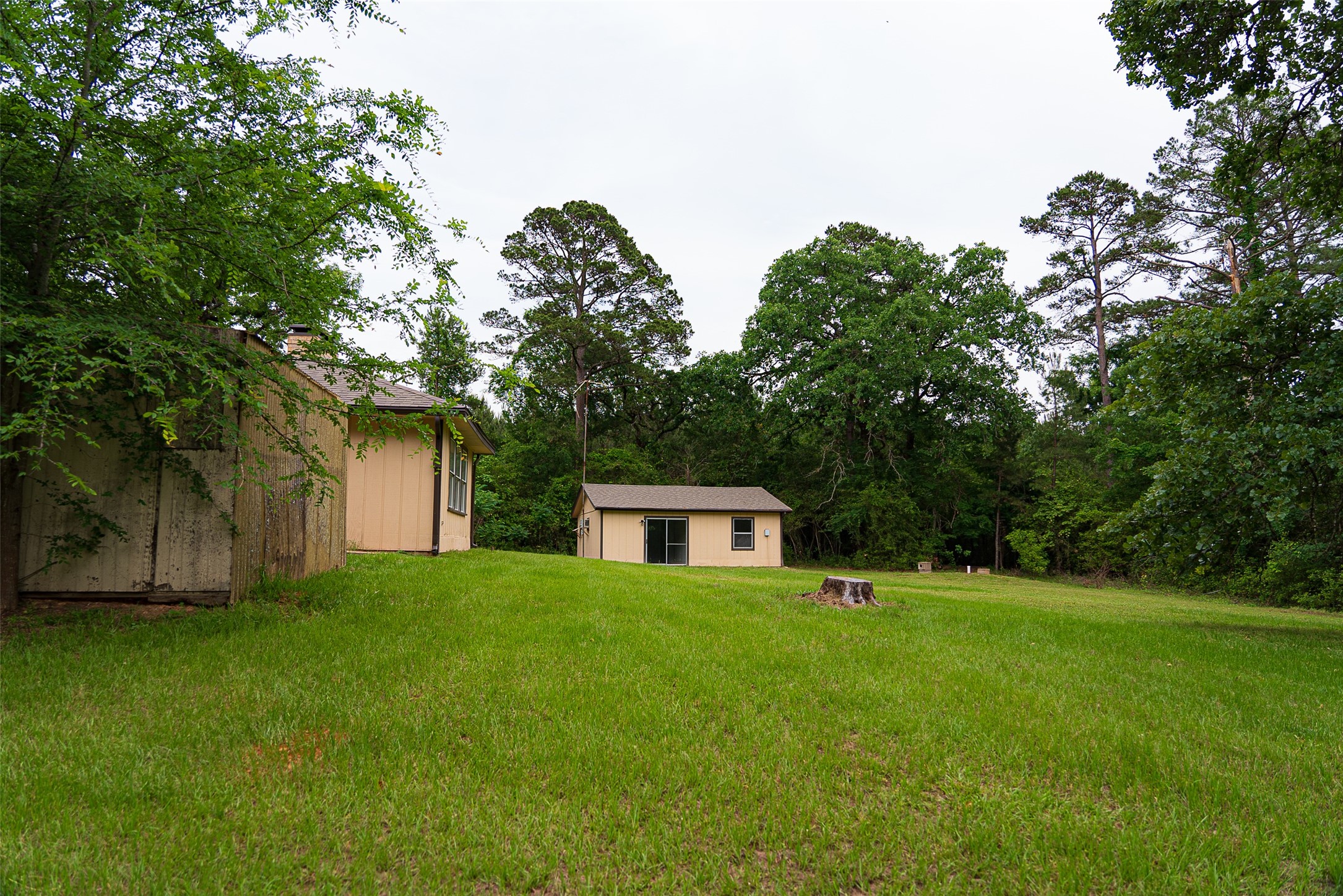 302 An County Road 3914 Palestine TX 75801