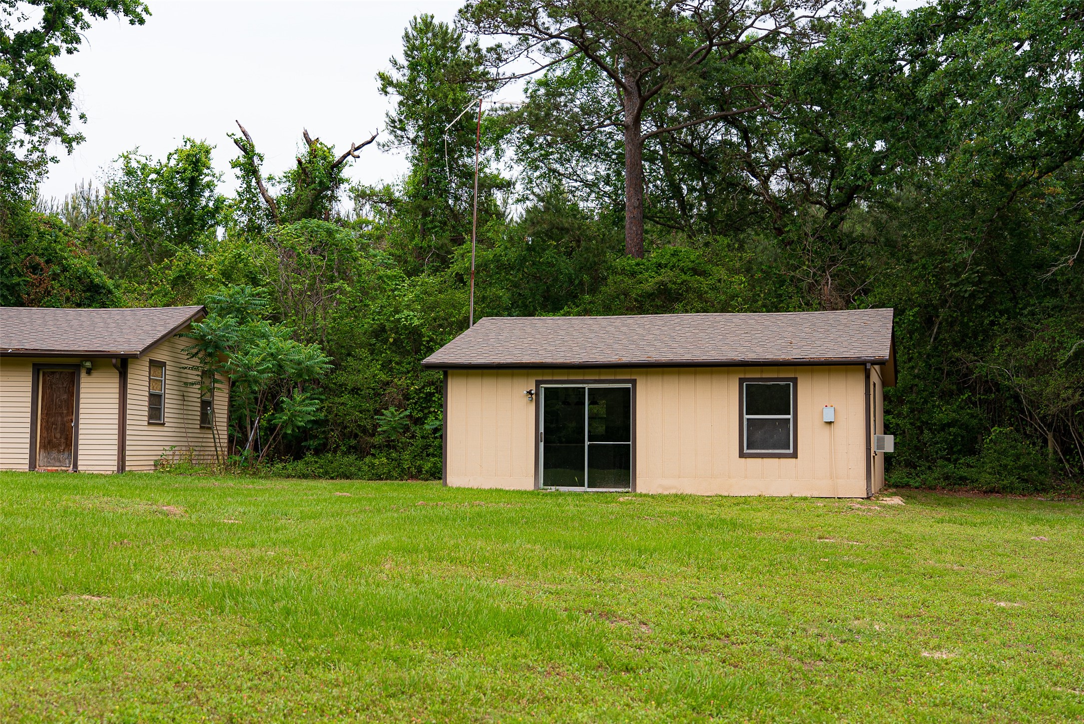 302 An County Road 3914 Palestine TX 75801