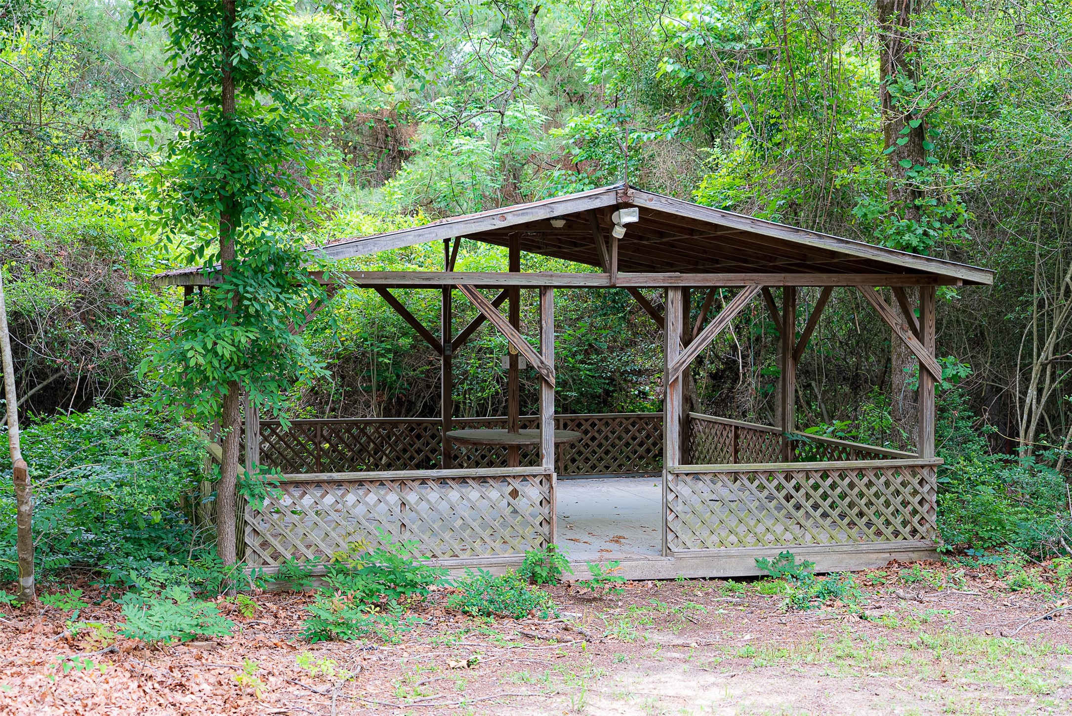 302 An County Road 3914 Palestine TX 75801