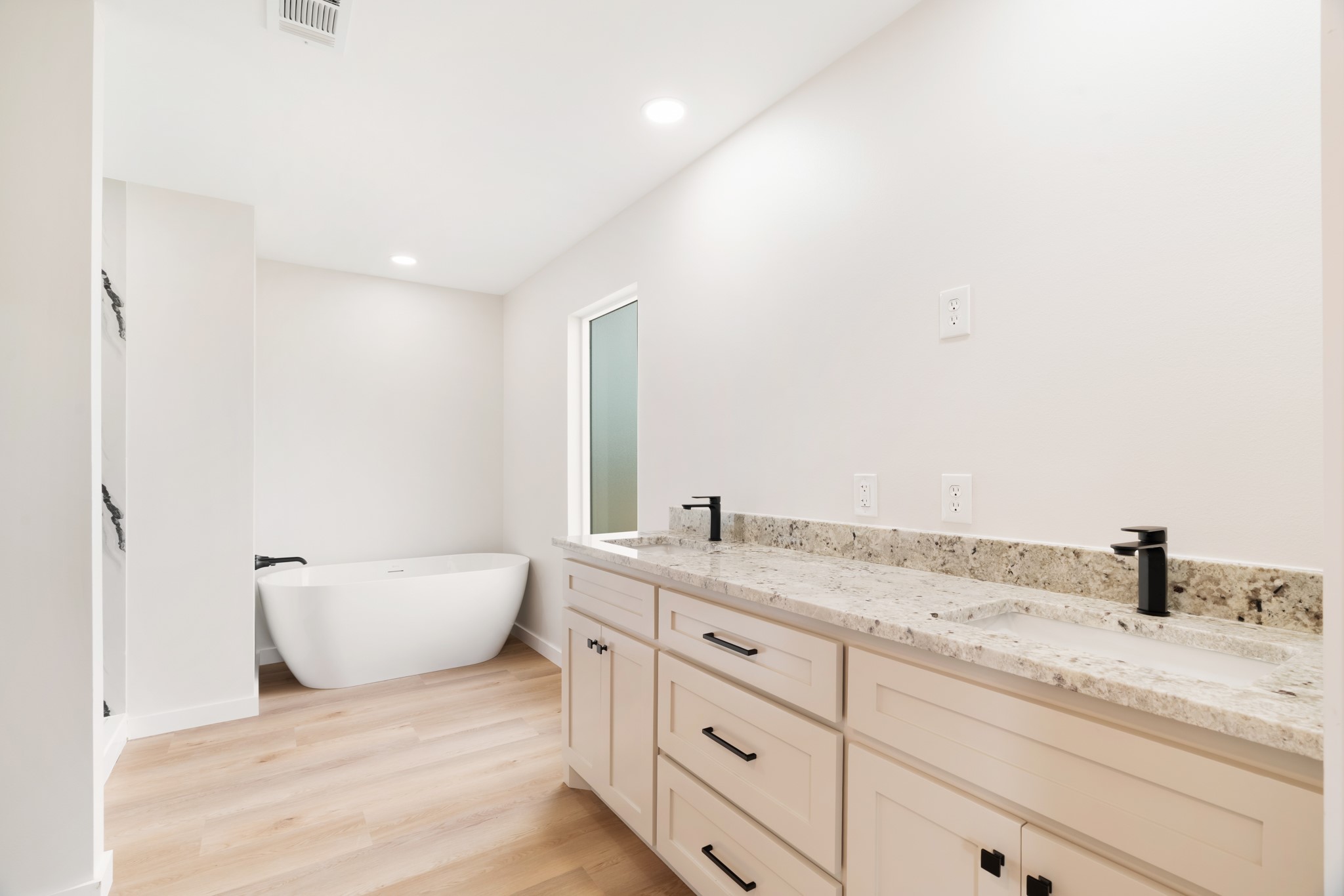 67 Private Road 33039 Brookston TX 75421