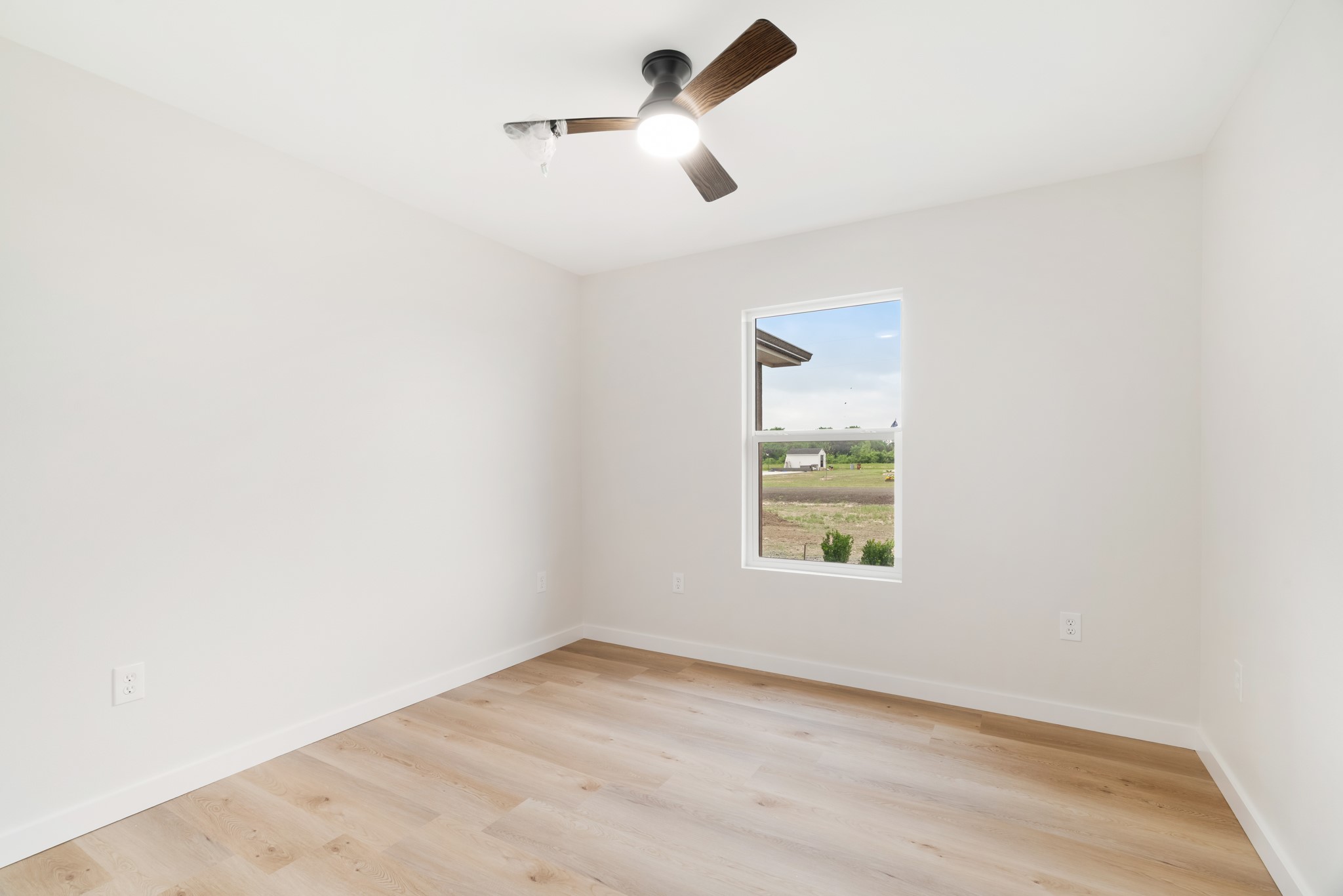 67 Private Road 33039 Brookston TX 75421