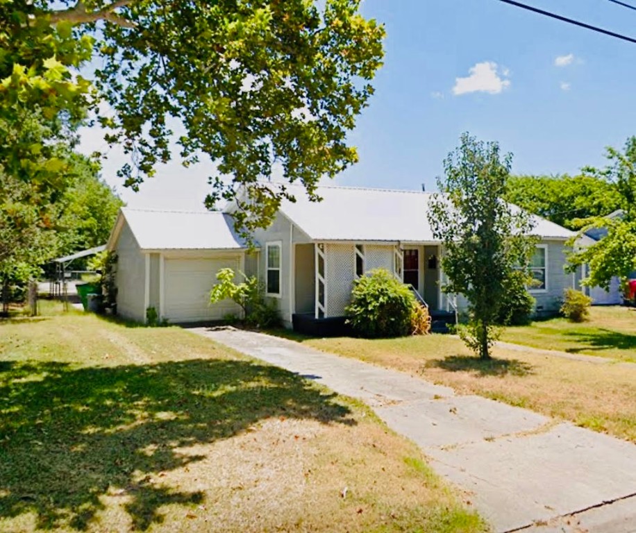 1006 Gladney Street Gainesville TX 76240