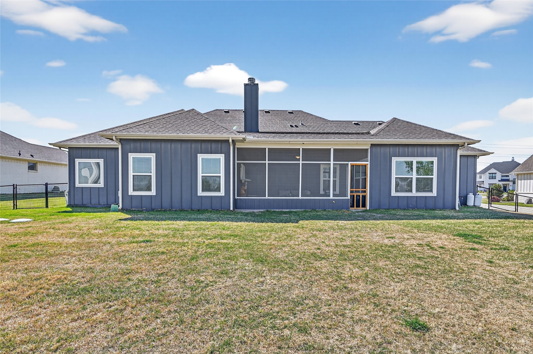 1506 Back Stretch Road Justin TX 76247