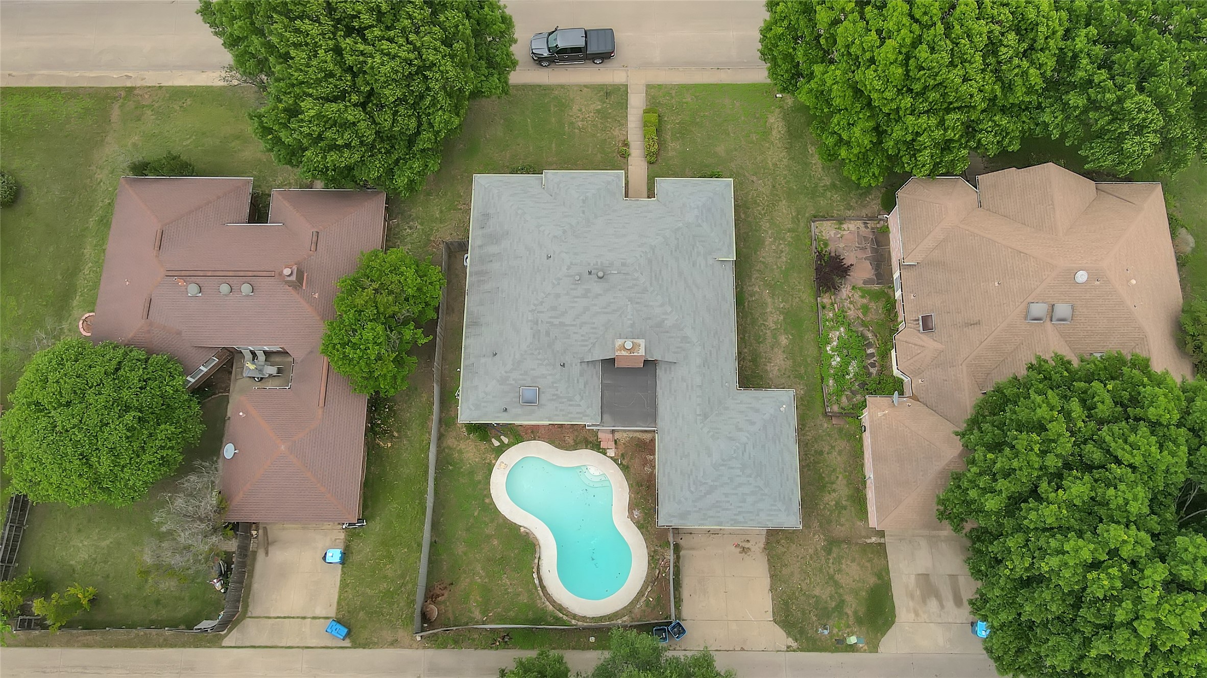 709 Desoto Drive Desoto TX 75115
