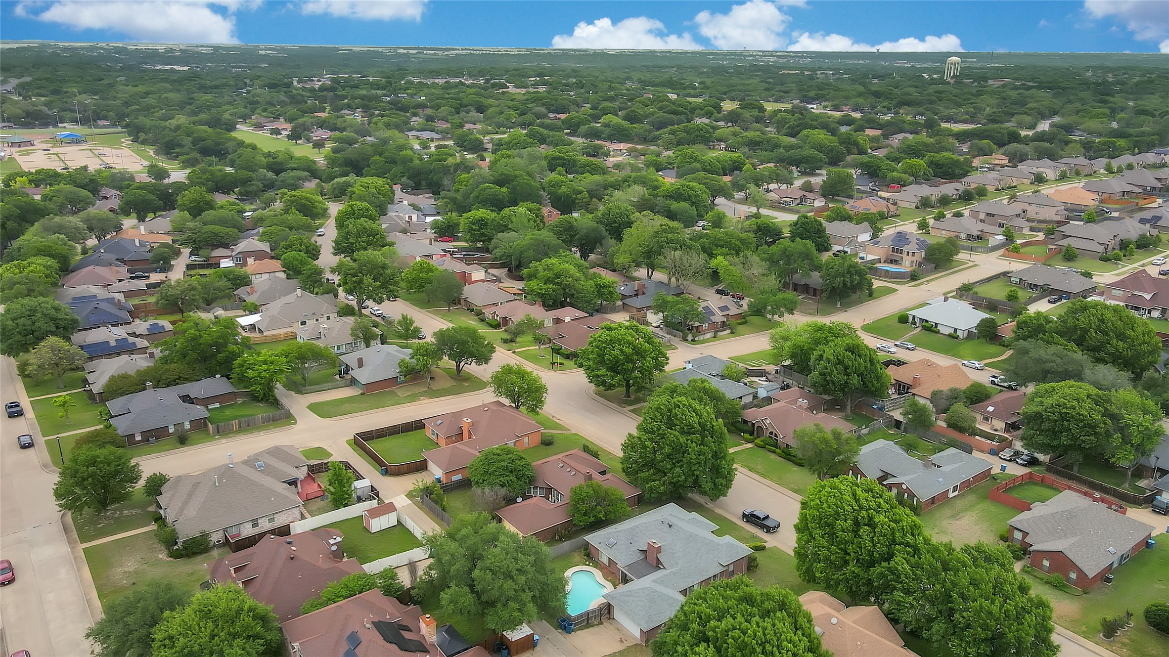709 Desoto Drive Desoto TX 75115
